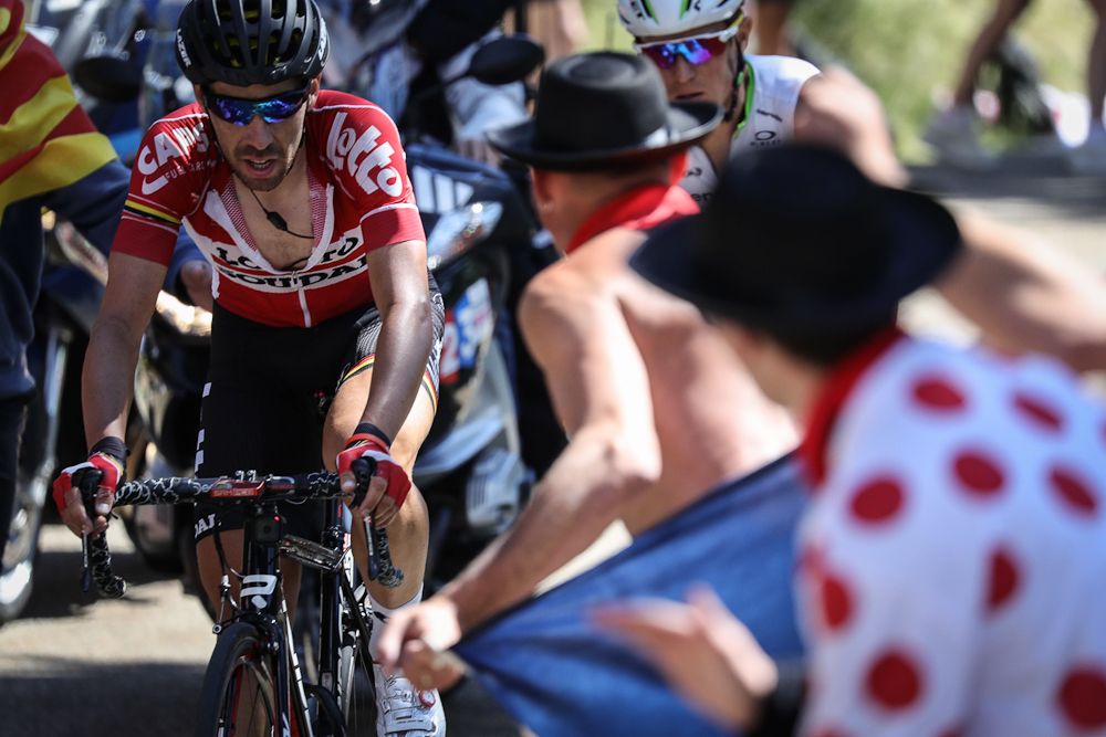 Thomas De Gendt rides through the mayhem on Mont Ventoux