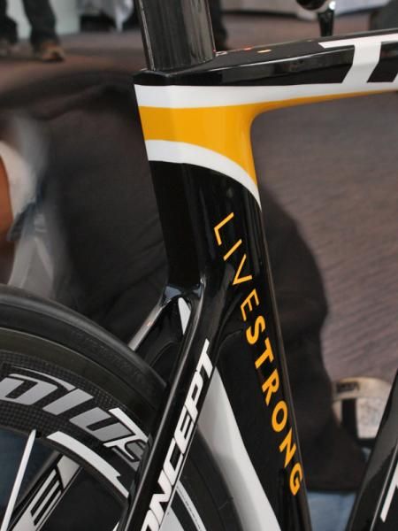 Integrating the rear brake into the chain stays makes for a much cleaner seat stay and seat tube junction.