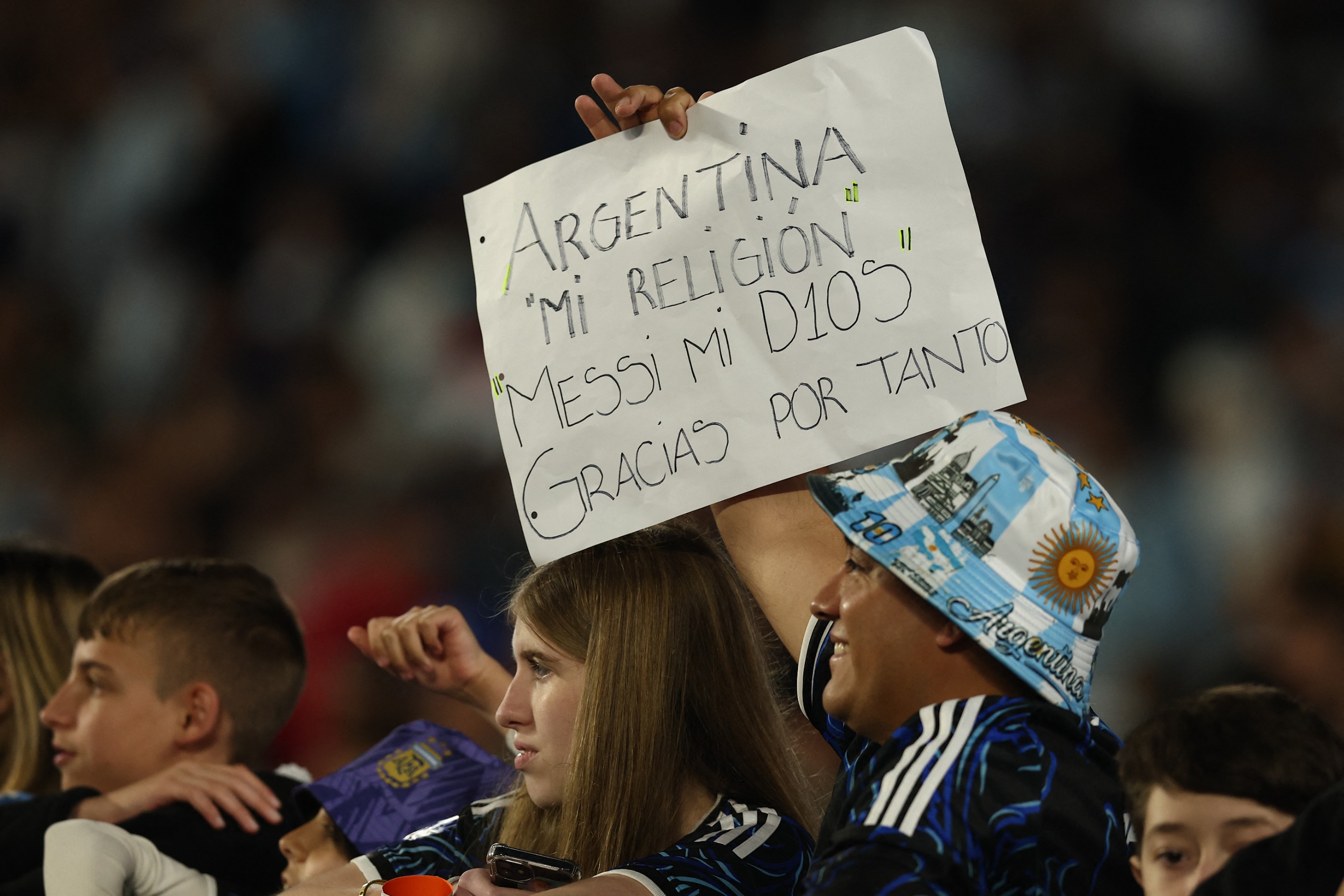 Argentina fans bid farewell to their most famous son