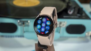 Samsung watch best sale work with iphone