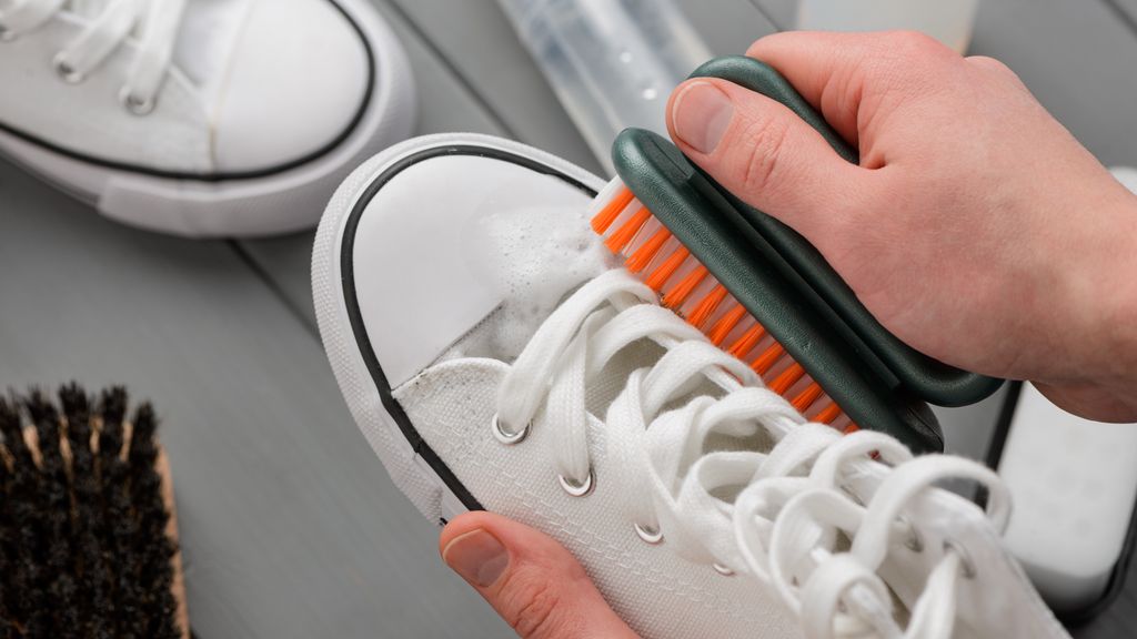 How To Clean White Shoes And Get Them Looking Like New Again Tom S Guide   7VEDCnsUTkQmQAb8xKeFck 1024 80 