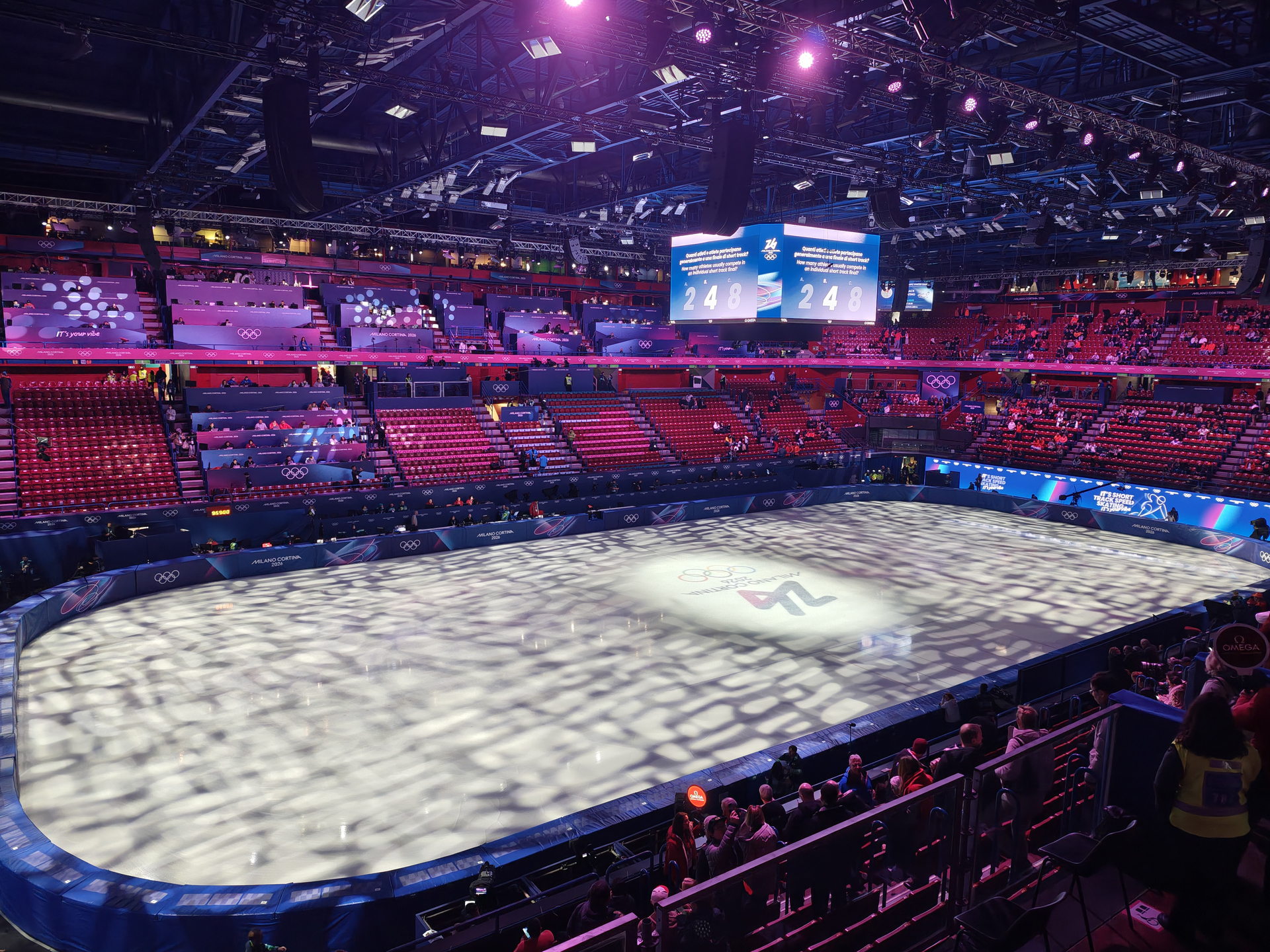 Motorola Signature sample photos