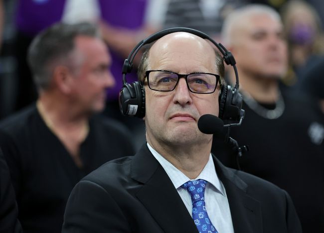 NBA color commentator Jeff Van Gundy