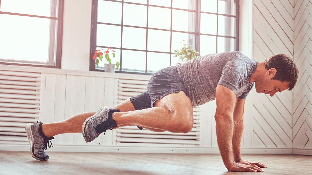 This 4-move core workout blasts your abs and obliques in just 10 minutes, and you don’t need any equipment to do it