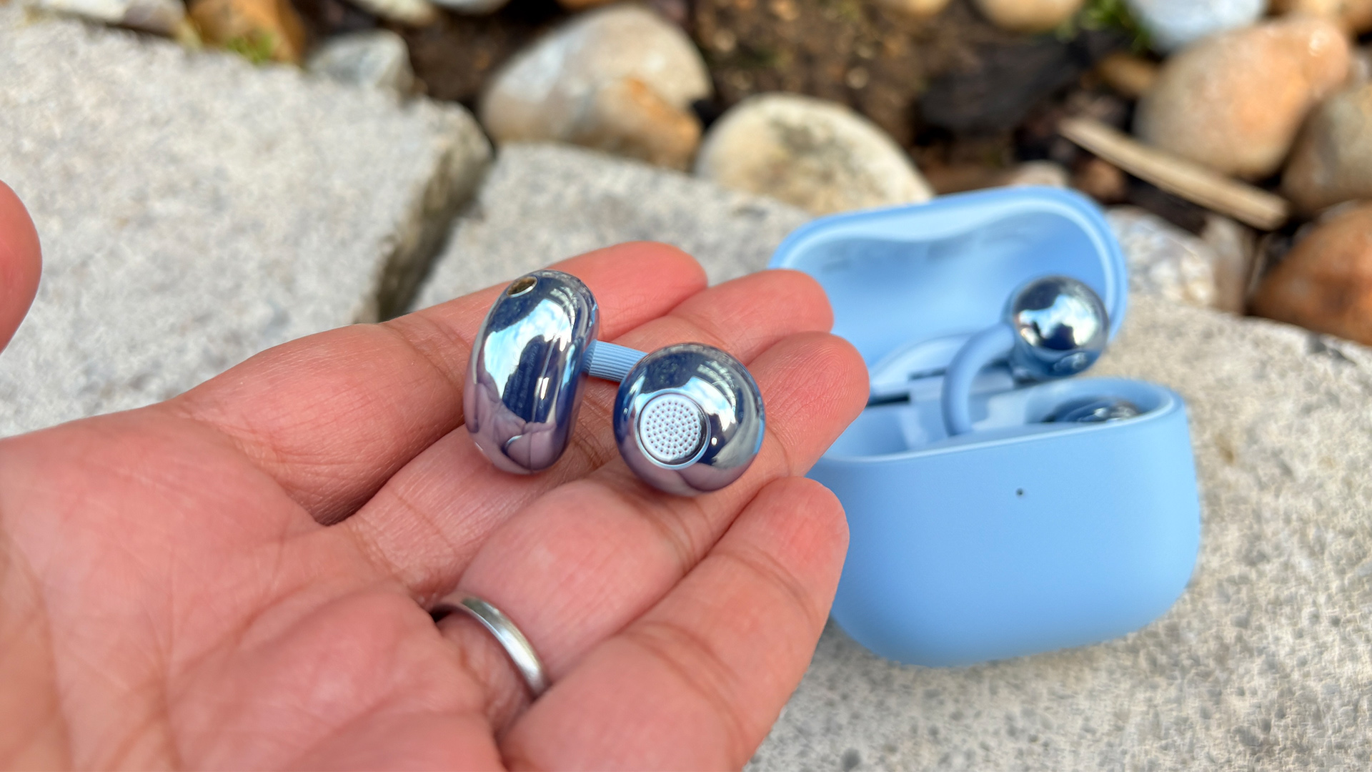 Huawei FreeClip 2 wireless earbuds