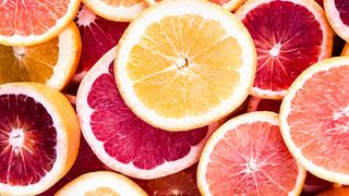 the healthiest fruits: grapefruit