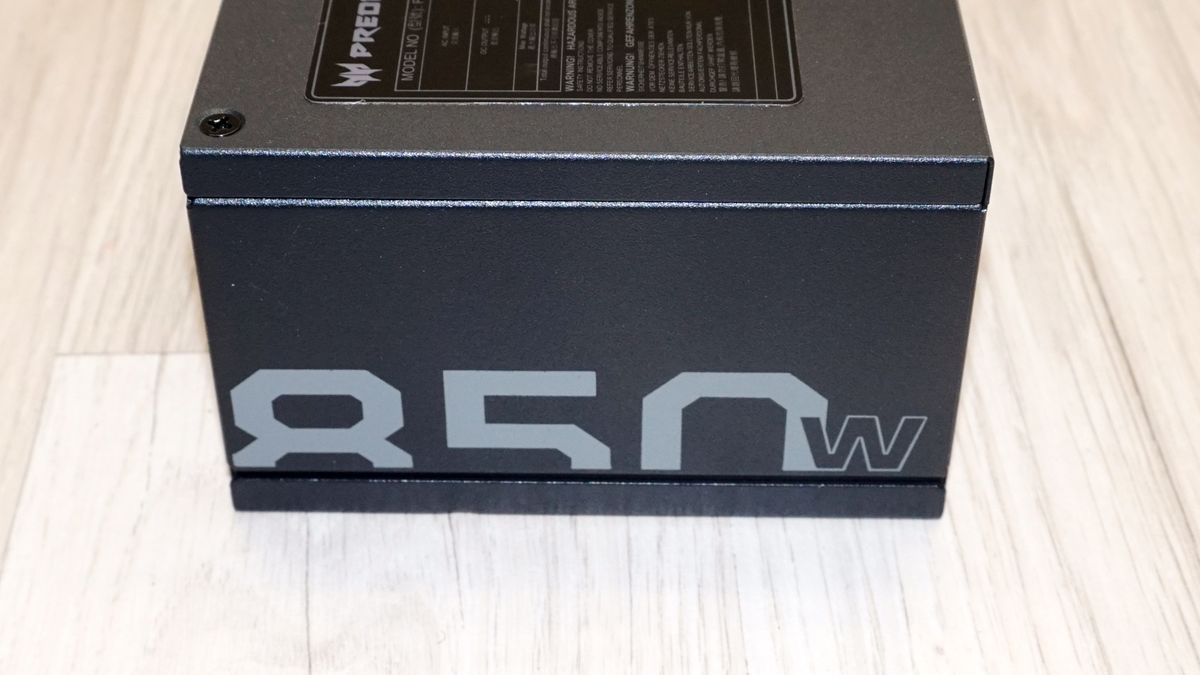 Acer Predator GX850 SFX
