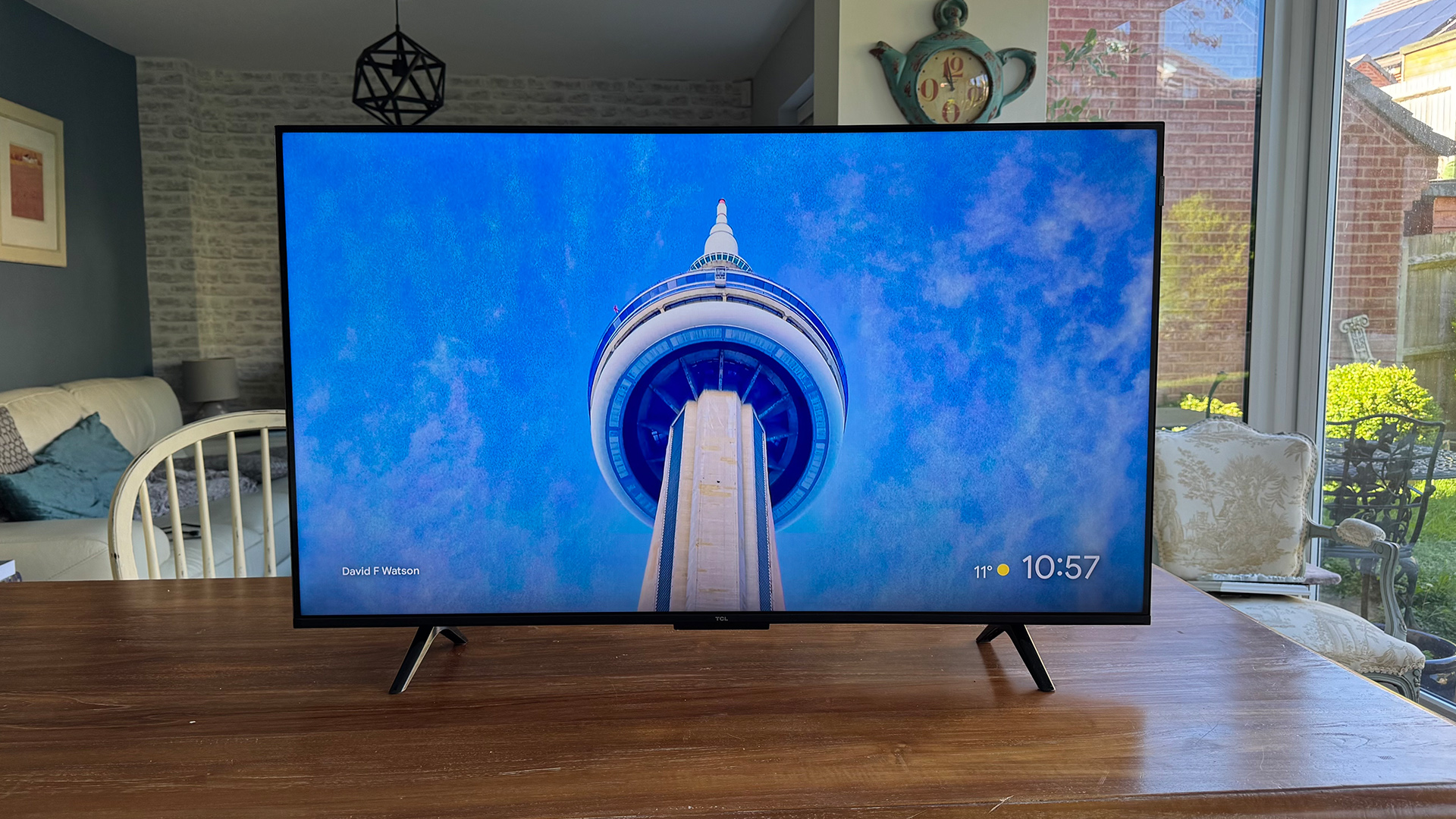 TCL P7K 43-inch TV