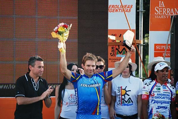 Colombian rider Santiago Botero on the podium.