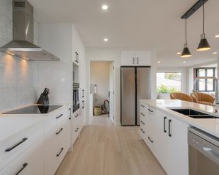 Small neutral kitchen