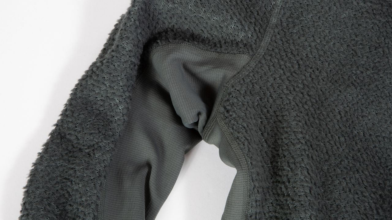 Pearl Izumi Pro Alpha Layer non-alpha under arm