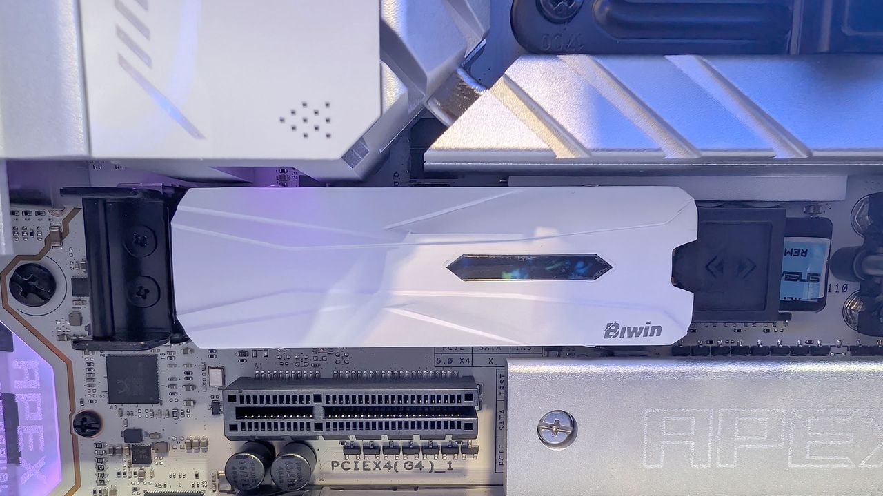 BiWin Black Opal X570 Pro SSD