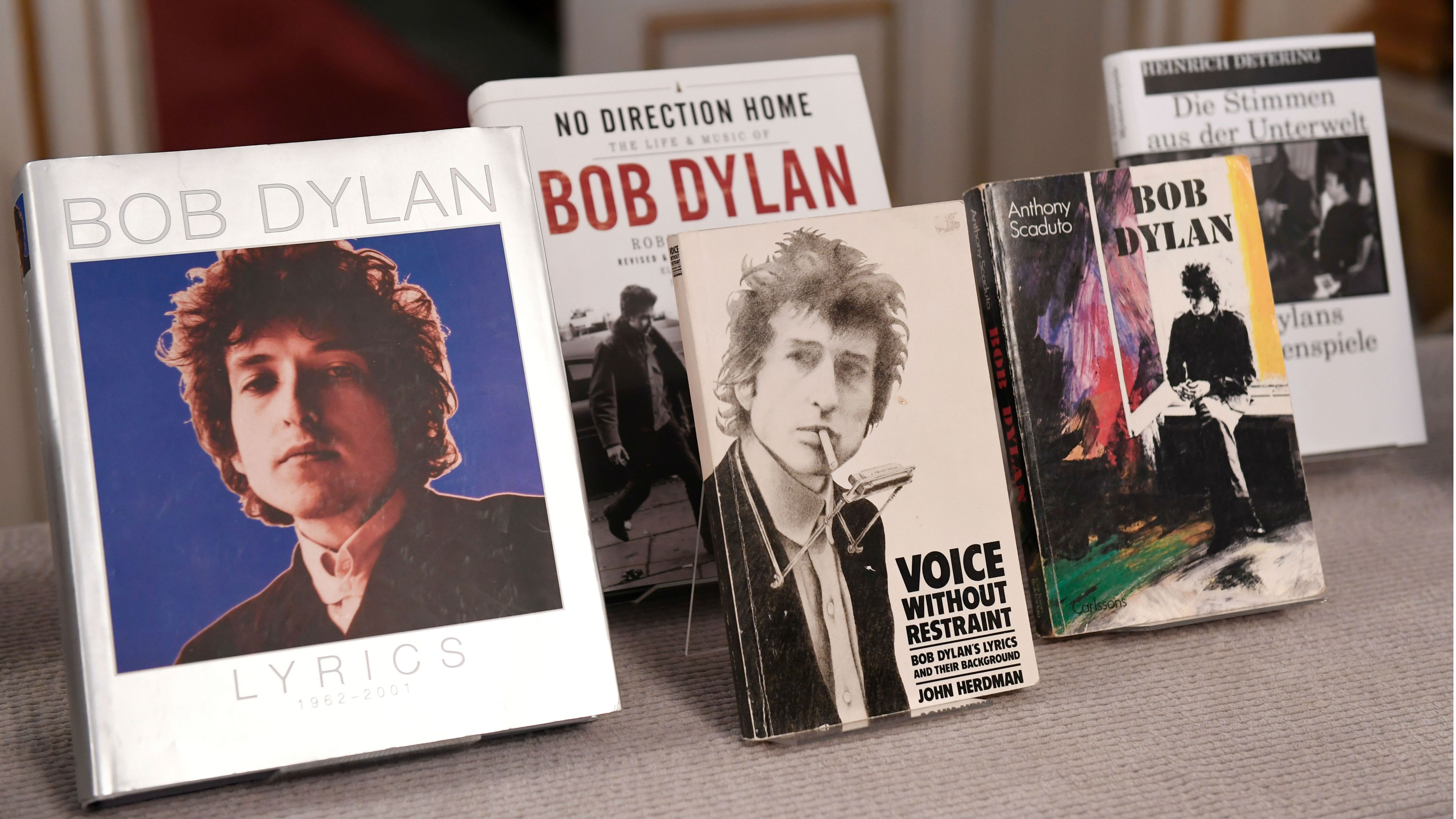 Bob Dylan Wins the Nobel Prize in Literature