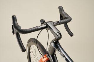 Level bars on a Ribble Allroad SL