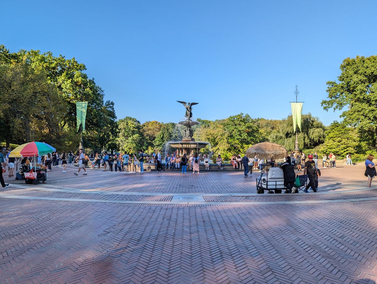 Google Pixel 8 Pro AI Photo Editing.