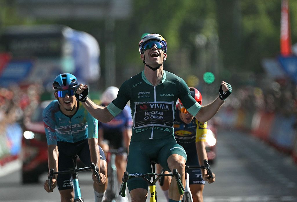 As it happened: shortened stage 15 of the Vuelta a Espa&ntilde;a goes to a breakaway