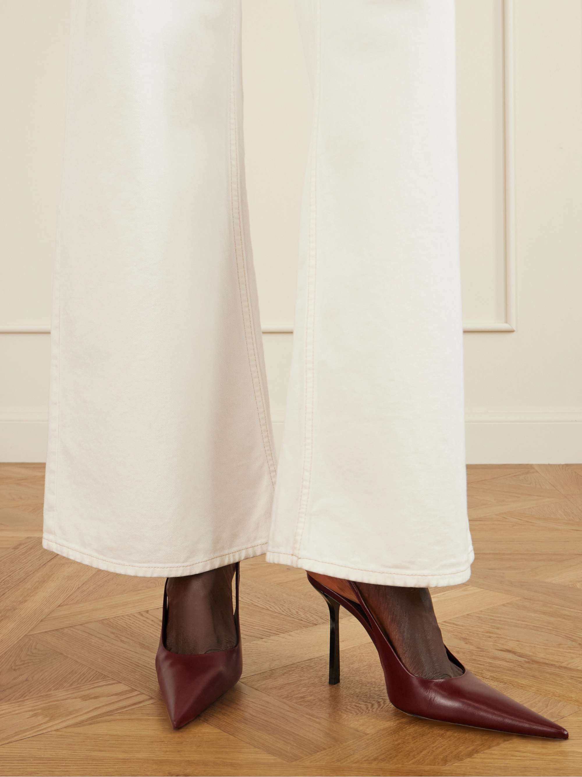 Victoria Beckham, Victoria leather slingback pumps