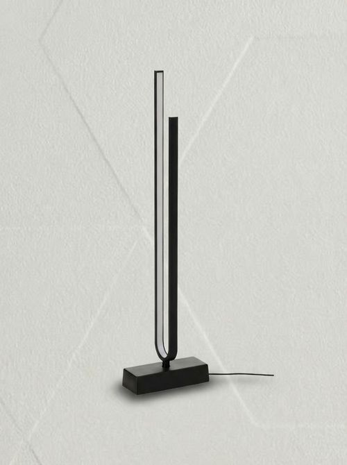 Pilskott LED Floor Lamp