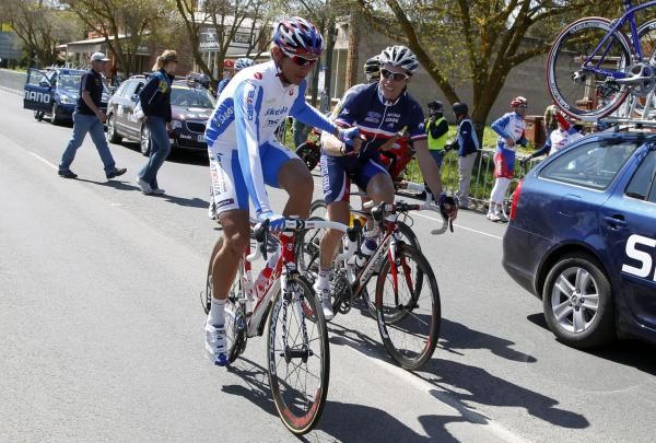 Pozzato with Sylvain Chavanel of France