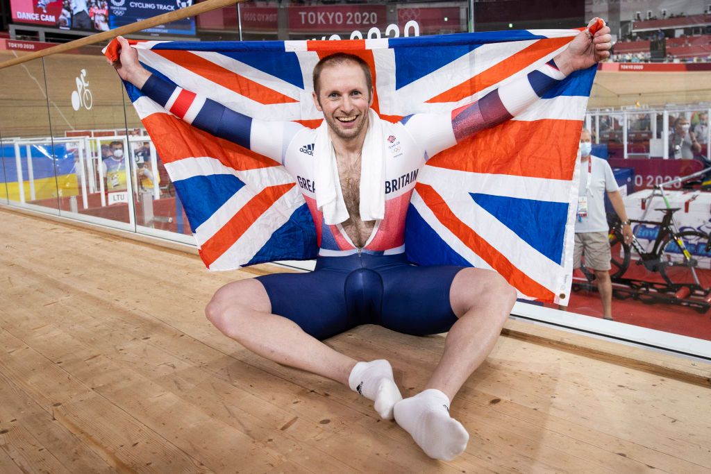 Jason Kenny (Great Britain) celebrates after winning the men&#039;s Keirin in the Tokyo Olympics