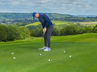 Ged Walters demonstrating the three-foot circle drill for putting