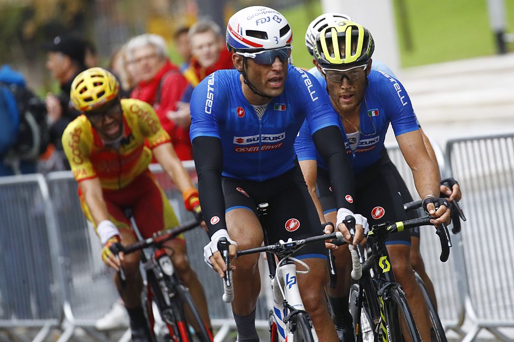 The breakaway of Matteo Trentin (Italy), Wout Van Aert (Belgium), Matthieu van der Poel (Netherlands), Davide Cimolai (Italy), Jesus Herrada (Spain) and Xandro Meurisse (Belgium).