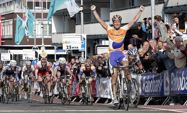 Bos to Cervelo through 2011 | Cyclingnews