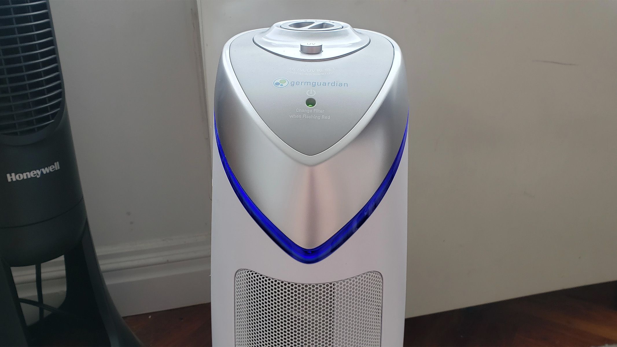 GermGuardian AC4825E in the home