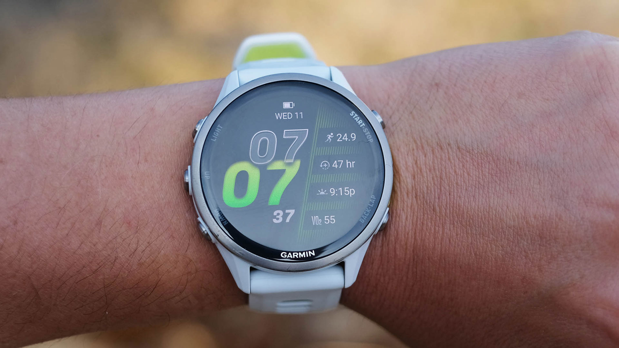 A close-up picture of our reviewer testing the Garmin Forerunner 970
