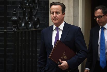 British lawmakers expected to approve airstrikes against ISIS