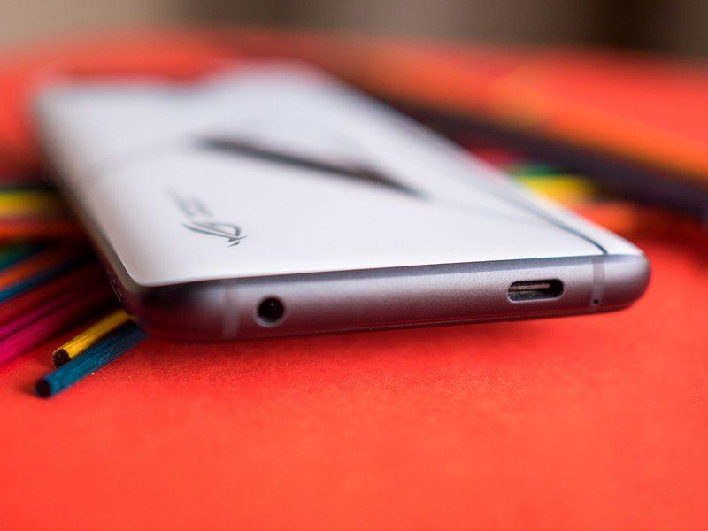 ASUS ROG Phone 5 Review