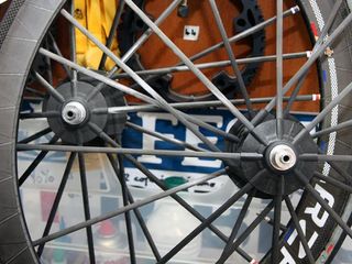 Non-driveside hub flanges on Nicolas Roche's (AG2R-La Mondiale) rear Reynolds RZR 46 wheels are larger in diameter than the standard version for extra rigidity