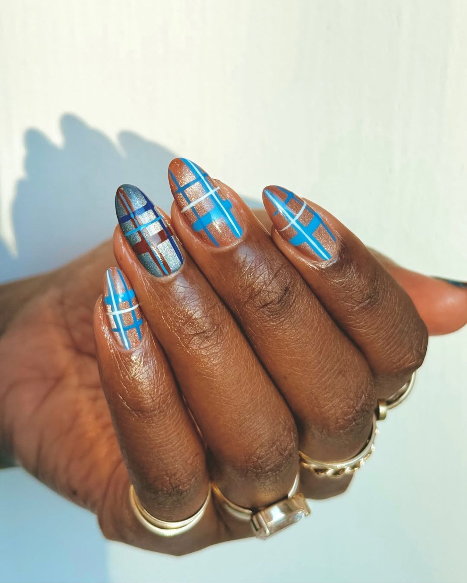 Checkered Nails @nailartbyqueenie