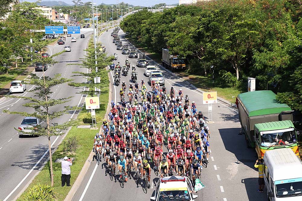 Kilometre 0 means it is time to race