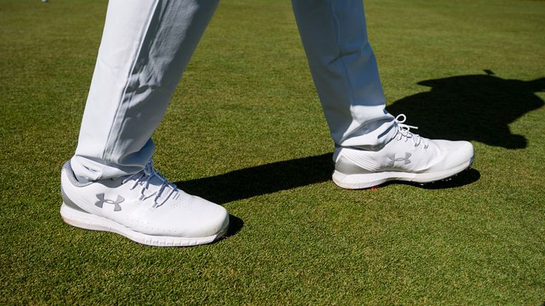 mens hovr golf shoes