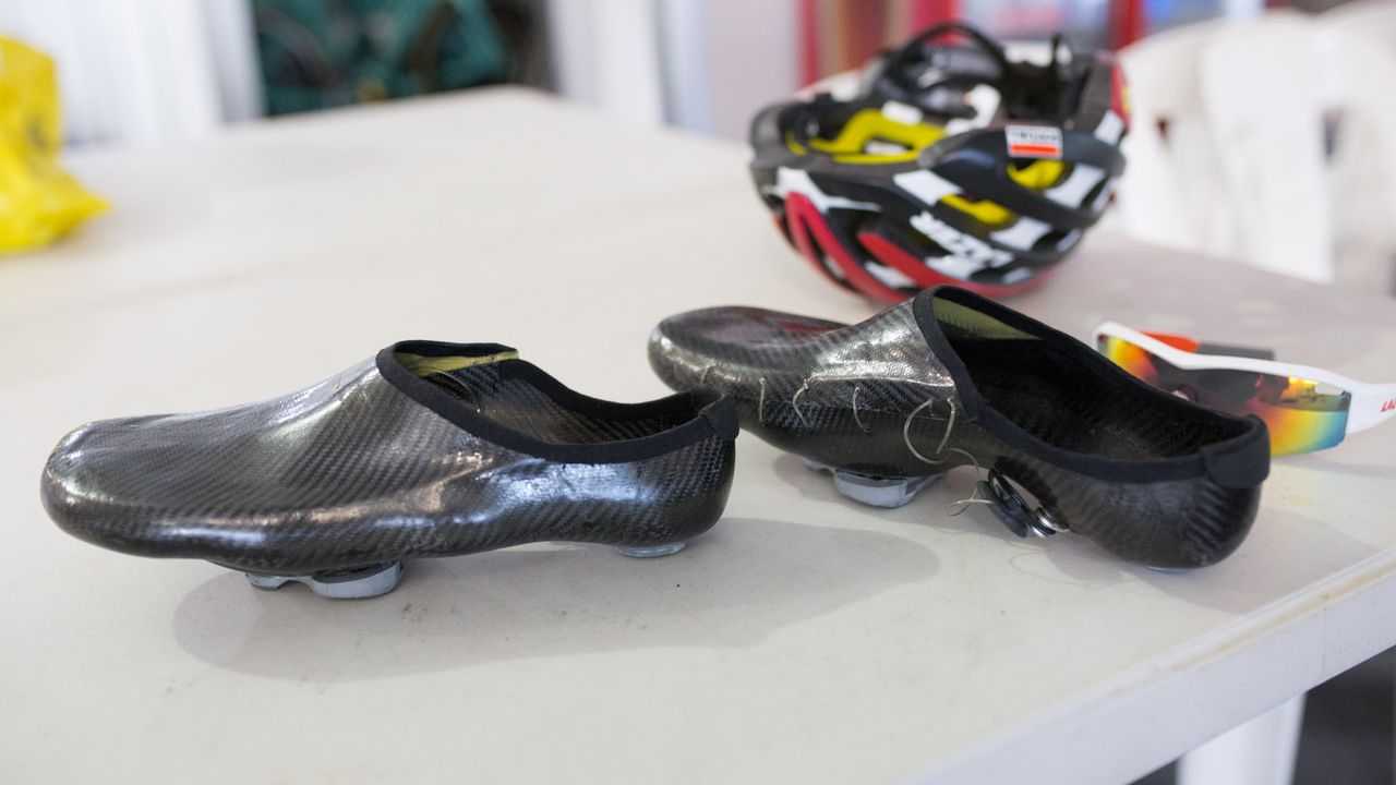 The bare carbon is pretty tame when you look at how Hansen has painted up some of his shoes in the past
