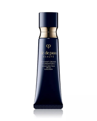 Clé de Peau Beauté Radiant Cream Foundation SPF 25