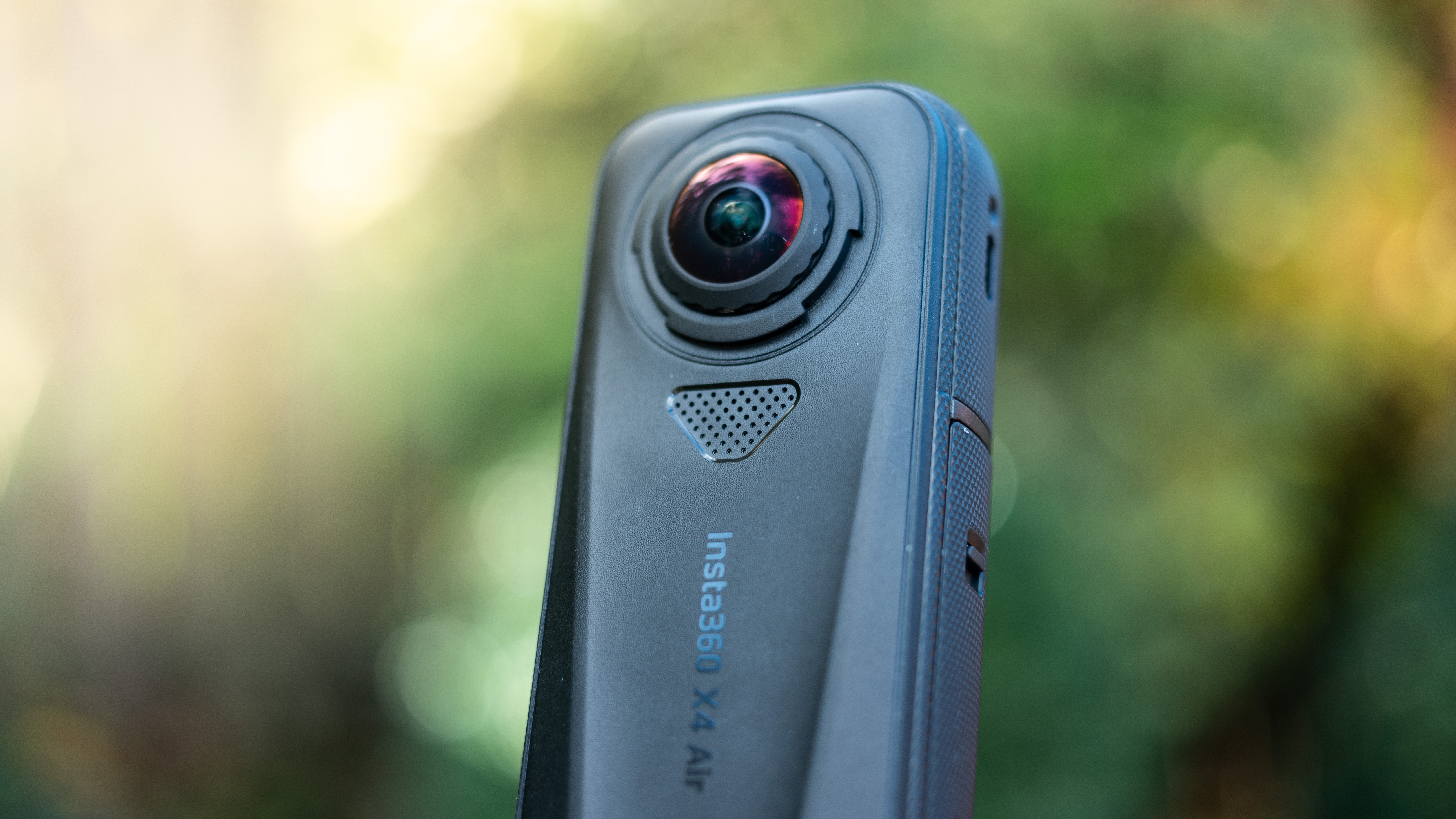 Insta360 X4 Air in a outdoor setting
