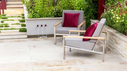paving ideas with seating