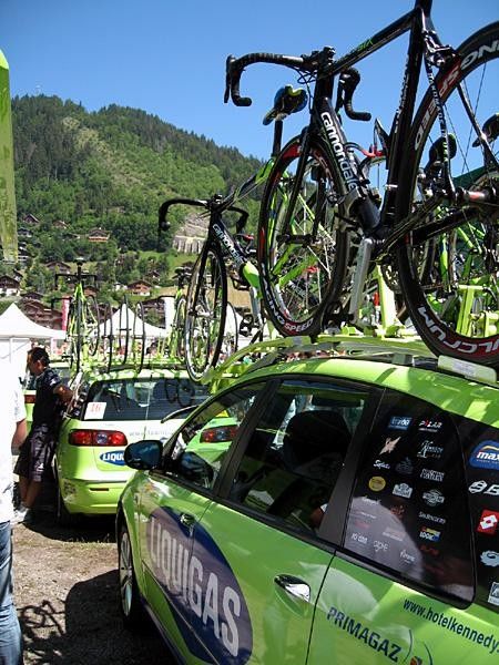 Liquigas' Cannondales ready for the mountains.