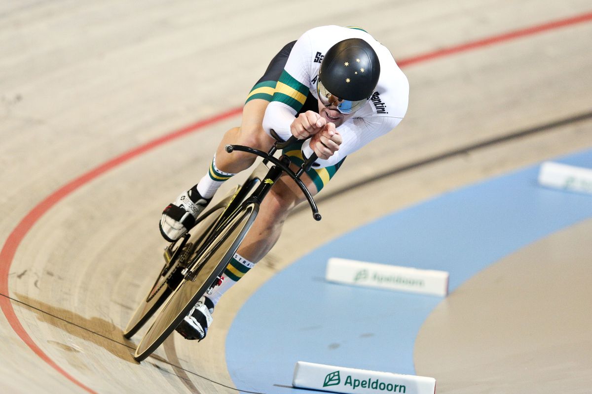 Matthew Glaetzer (Australia) riding to silver in the TT