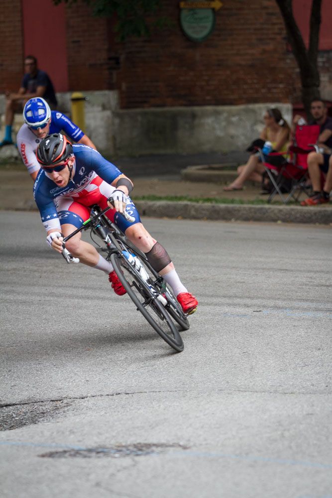 Daniel Holloway chasing