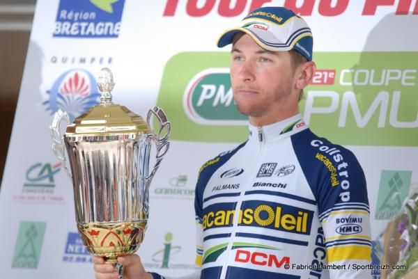 Jacek Morajko (Vacansoleil) took the intermediate sprint classification