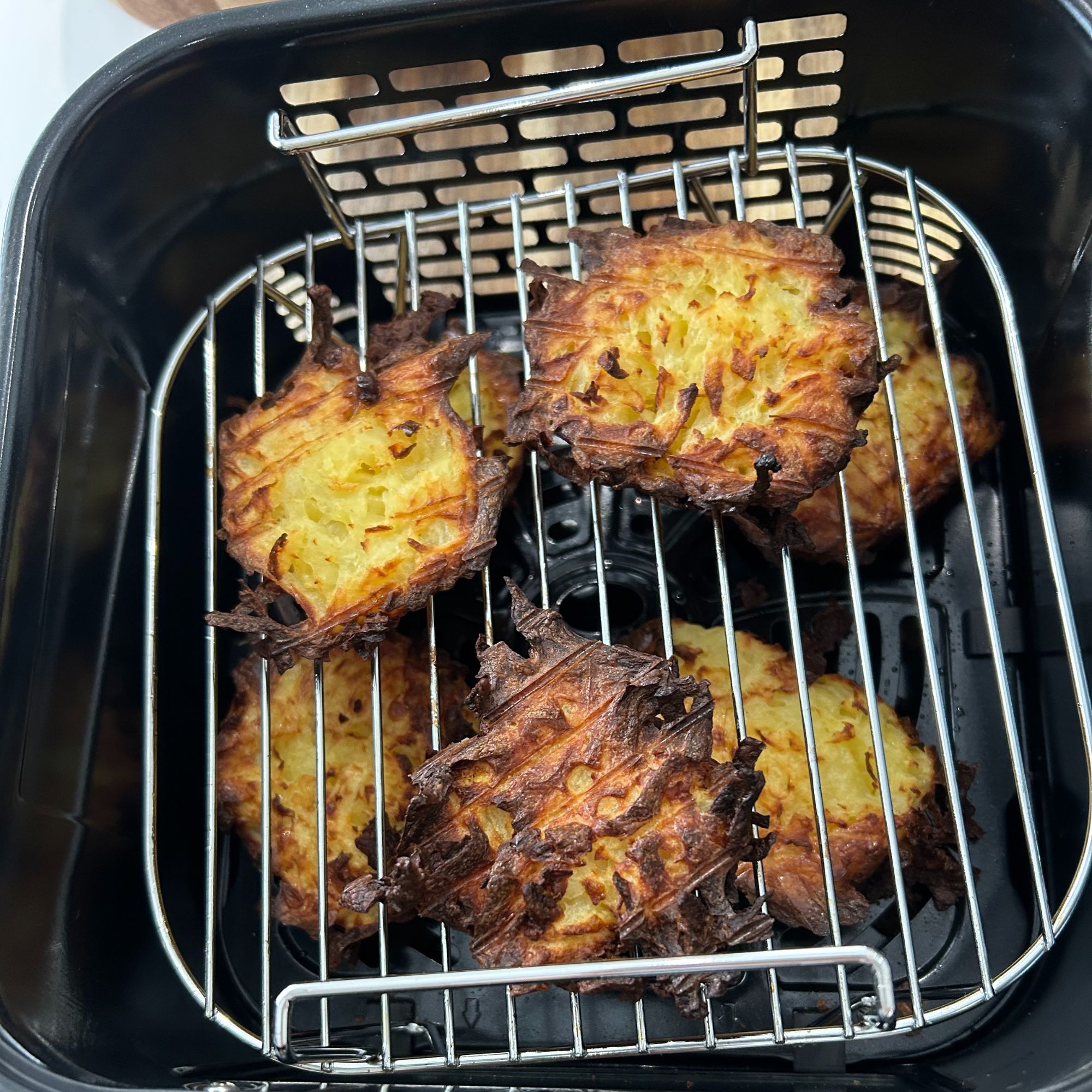 Salter VertiCook View Air Fryer - cooking potato rostis