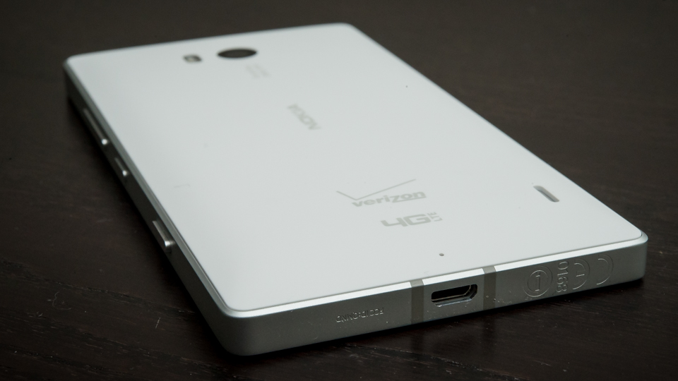 Nokia Lumia Icon review