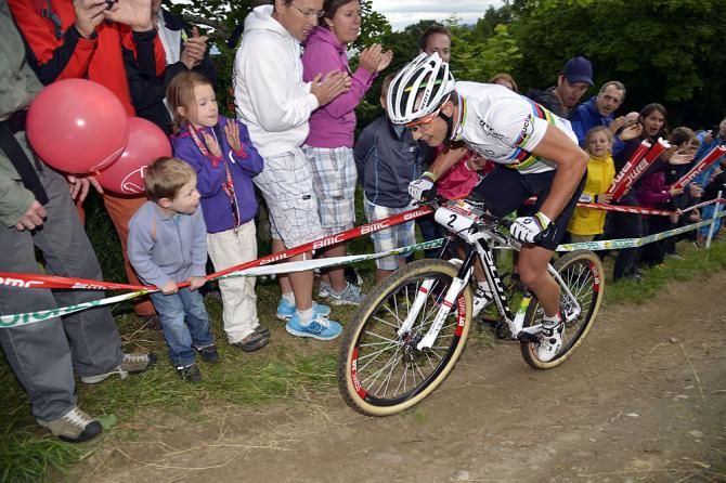 Nino Schurter (Switzerland) in second place