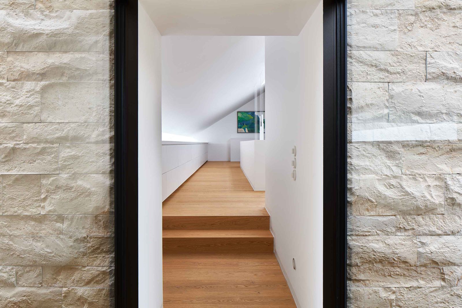 A new German house appears to be carved from stone | Wallpaper