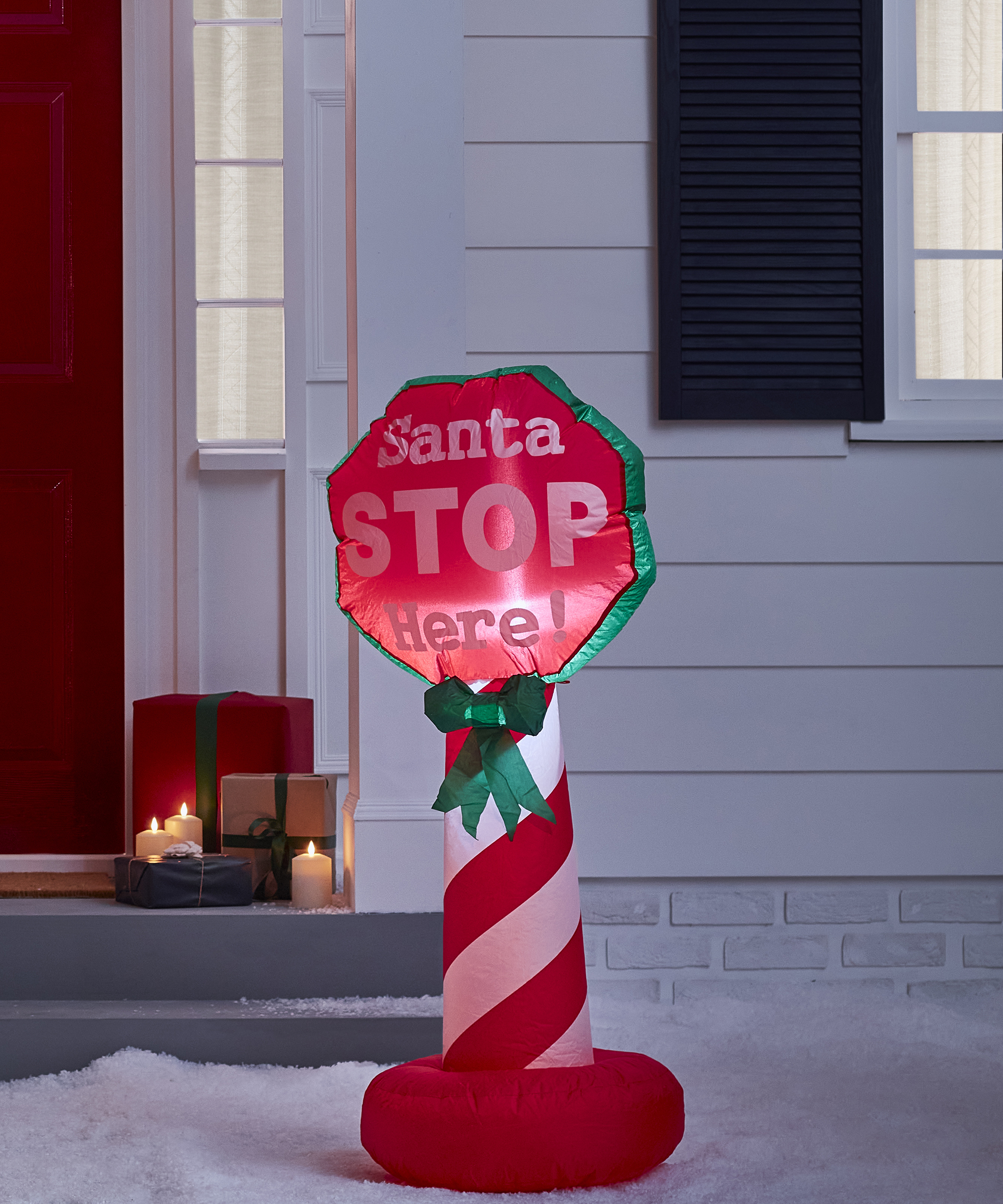 Santa stop here directional signpost red and green Christmas inflatable