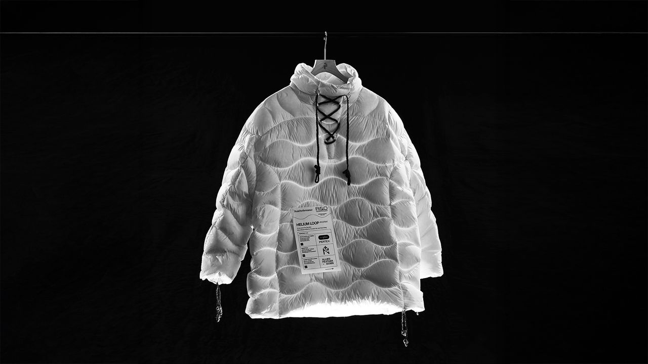 Peak Performance Helium Loop Anorak