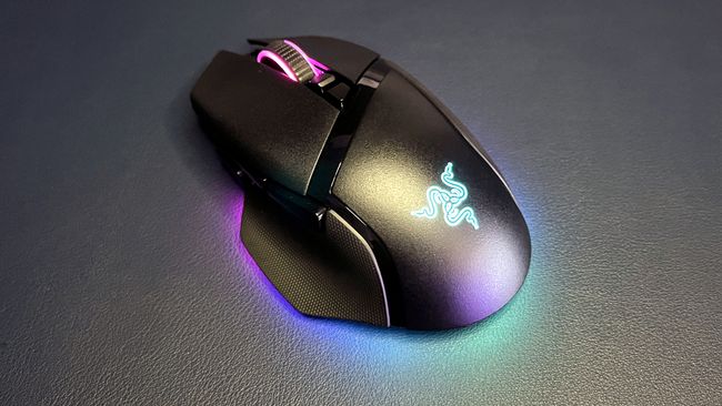 Razer Basilisk V3 Pro Review: Does It All, Wirelessly | Tom's Hardware